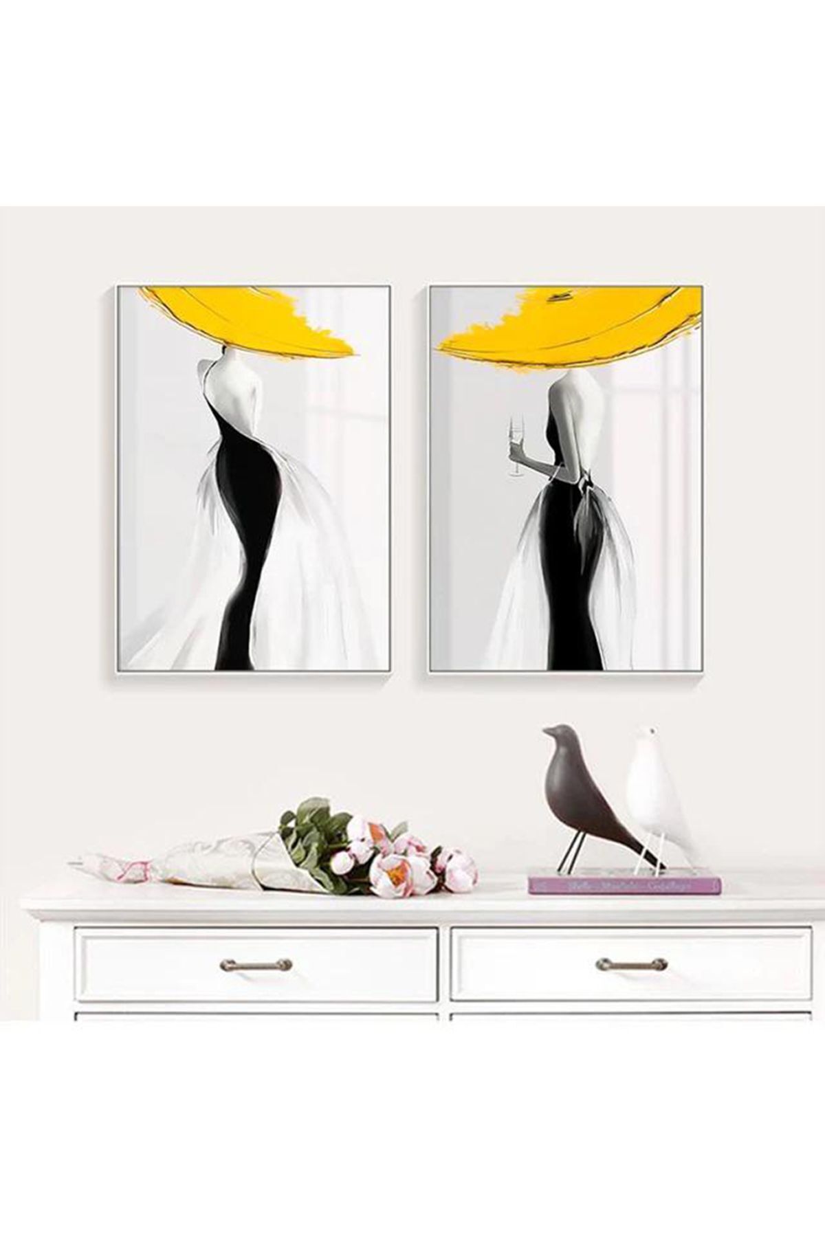 İkili Beyaz Metal Çerçeveli Kadın Sarı Şemsiye Camlı Tablo Seti