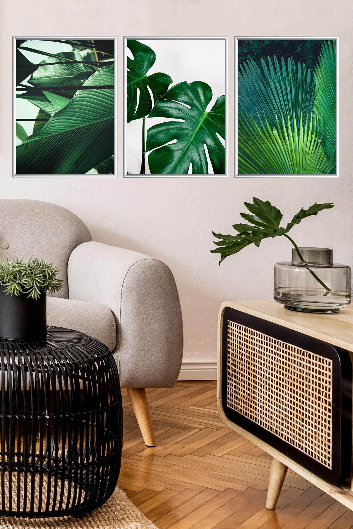 Üçlü Camlı Gümüş Alüminyum Çerçeveli Yeşil Yaprak Doğa Poster Seti