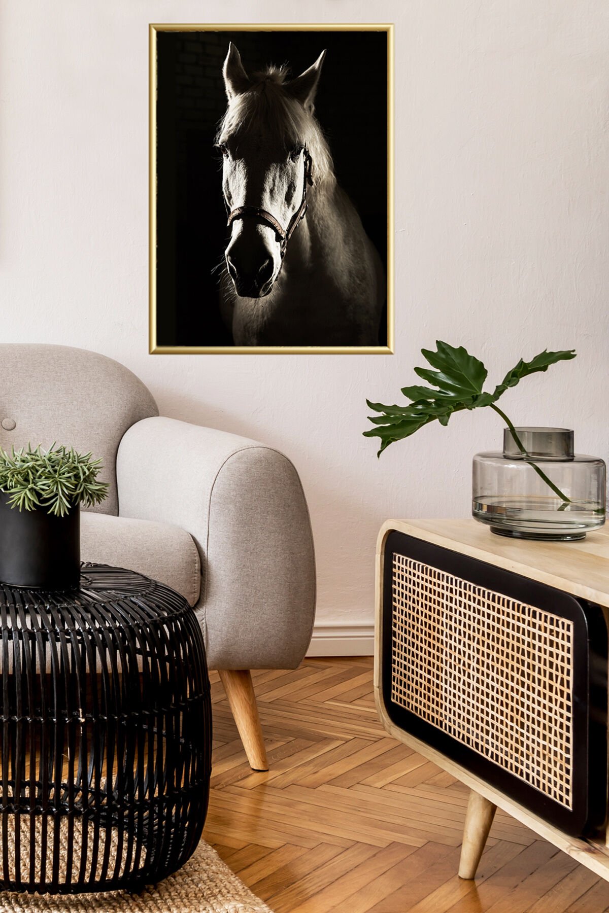 Gold Metal Camlı At Alüminyum Çerçeveli Poster