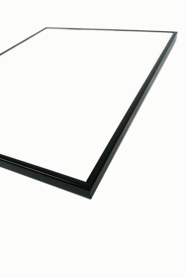 Üçlü Siyah Alüminyum Metal Çerçeveli Dairesel Siyah Beyaz Camlı Poster Tablo Seti