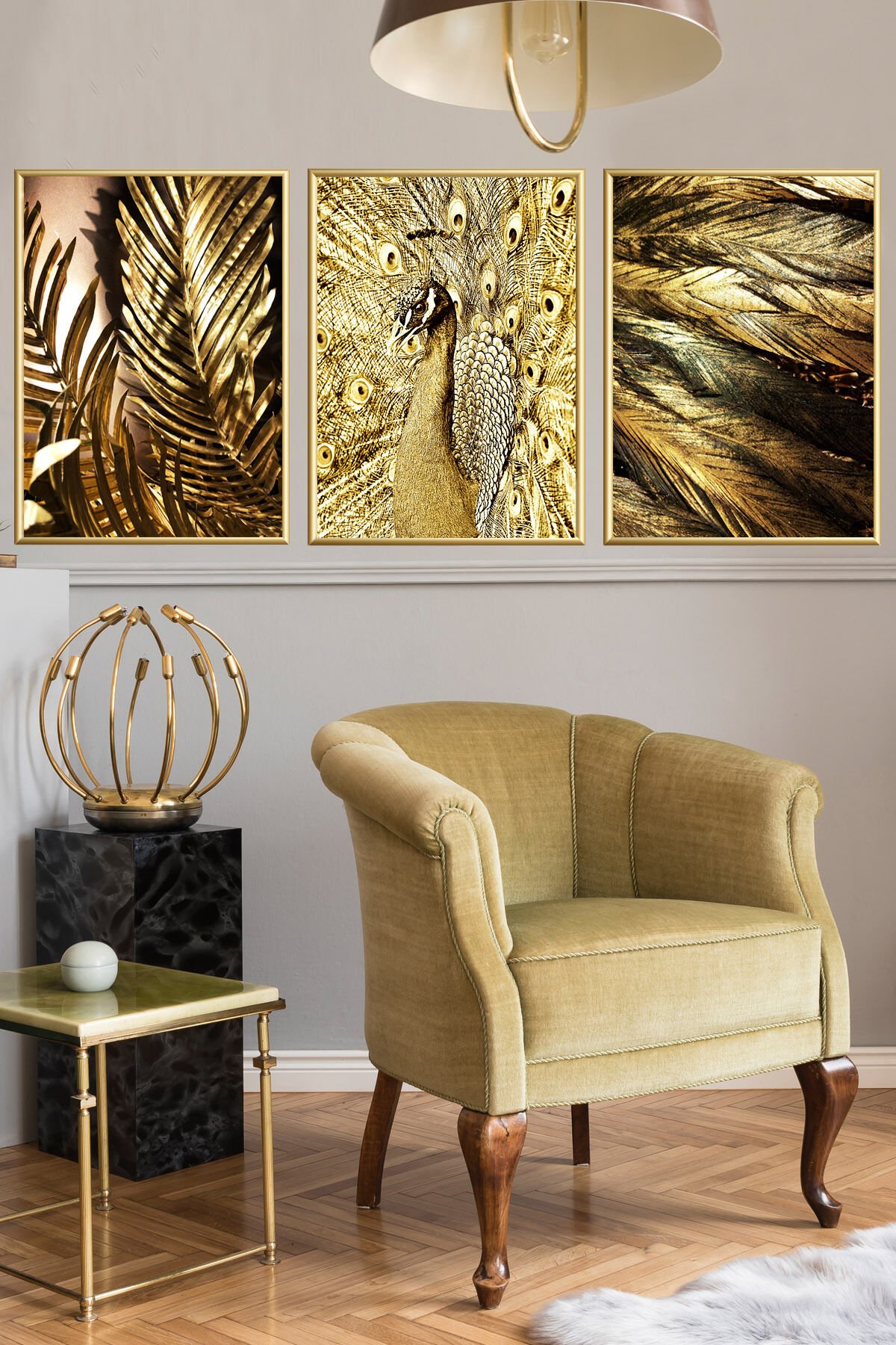 Üçlü Alüminyum Yatak Odasi Tablo Tavuz Kuşu Cam Gold Çerçeveli Set